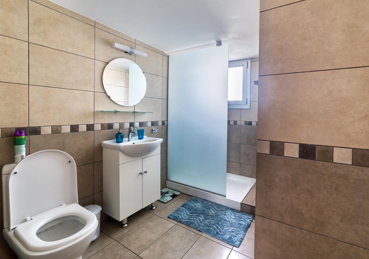 לימסול Pebble Beach Holiday Apartments מראה חיצוני תמונה